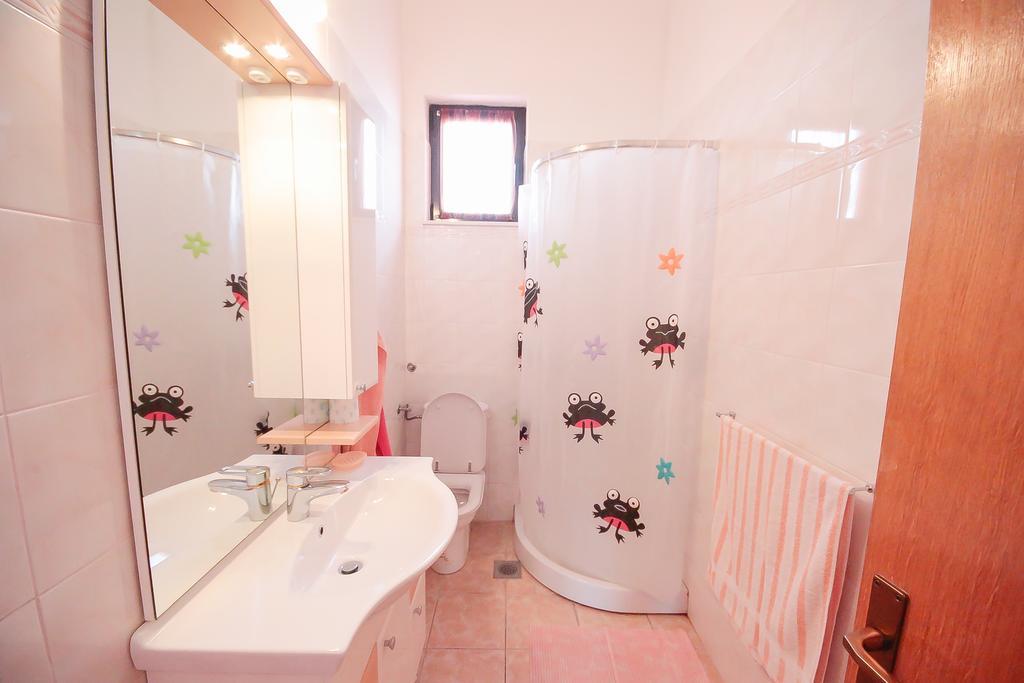 Apartments Skelin Vodice Bilik gambar