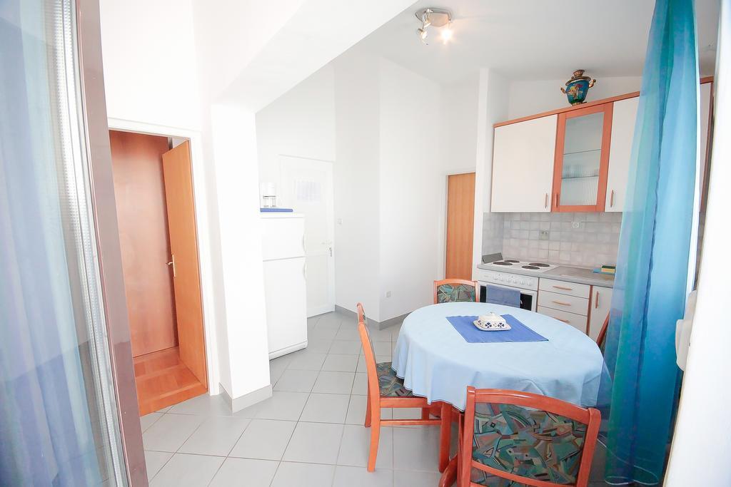 Apartments Skelin Vodice Bilik gambar