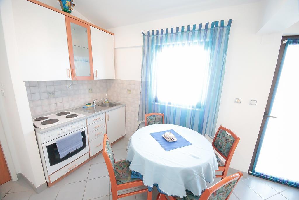 Apartments Skelin Vodice Bilik gambar